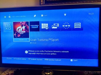 Predam ps4 slim 1TB - 2