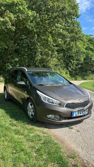 Kia ceed SW 1.6 CRDI 94KW - 2