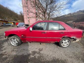 W202 Rozpredam - 2