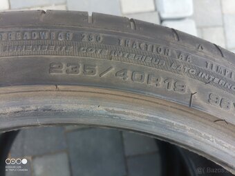 Letné pneu 235/40 r19 - 2