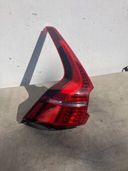 VOLVO XC60 XC 60 II 17- ĽAVÉ ZADNÉ SVETLO - 2