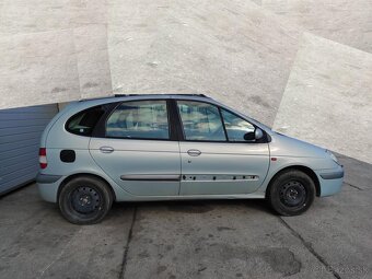 Predám náhradné diely na Renault scenic 1 lift 1,9dci - 2