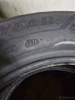 Predam 4 letne pneu Bridgestove 205/55R16 - 2