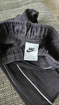 Dámske nike tepláky - 2