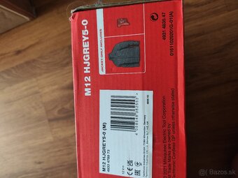 MILWAUKEE M12™ Prémiová vyhrievaná bunda "M" - sivá - 2