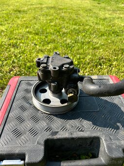 Hydraulické čerpadlo posilňovača riadenia Audi A4 b6 - 2