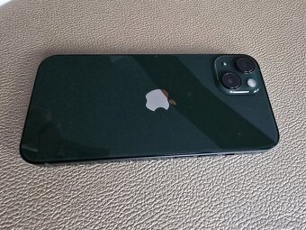 Predám Apple iPhone 13 128 GB Green a Apple Watch series 7 - 2