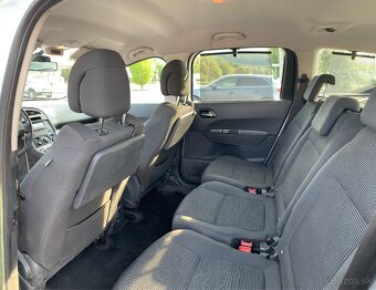 Peugeot 5008 7 miest - 2