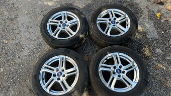 07.	Ford Focus 195/65/ r16 - na vymenu - 2