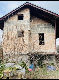 Rekreačný klenot pri Dunaji-rozostavaný domček v... - 2