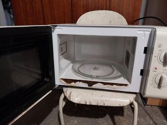 Mikrovlnná rúra ETA - 2