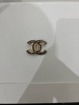 Chanel brosňa - 2