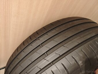 GoodYear 205/55 R17 - 2