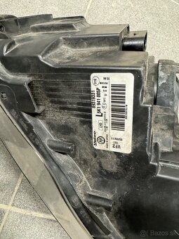 Predam prave predne svetlo VW GOLF 6 - 2