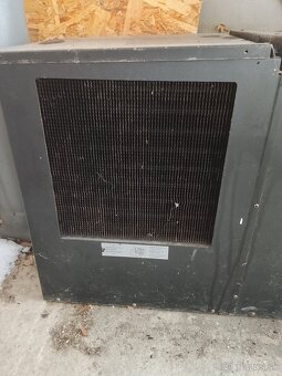 Vyčapny pult s pipou - 2