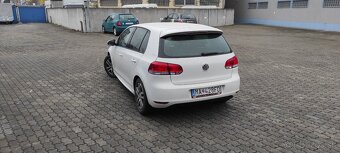 VW Golf 1,6 TDI Automat - 2