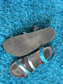 Bata - kožené sandálky 35 - 2