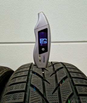 215/50r18 Toyo Snowprox - 2