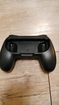 Rukoväď na Nintendo switch ovládač - 2