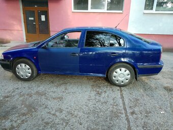 Škoda Octavia - 2