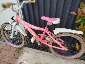 Dievčenský bicykel - 2