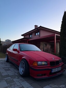 Bmw e36 320i 110kw - 2