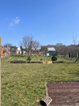 Na predaj- Záhradný dom v Starých Leviciach - 2