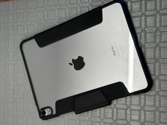 iPad Air 6 - 128GB - M2 | Wi-Fi + príslušenstvo - 2