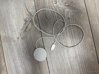 Magsafe Apple nabijacka - 2