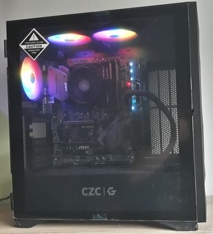 Ryzen 3700X,MSI B450 TOMAHAWK,16GB DDR4 - 2