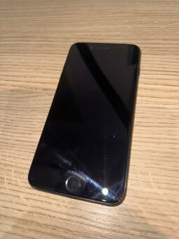 iPhone 7 plus vadný mikrofón batéria 93% - 2
