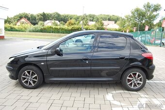 Predám Peugeot 206 1.1 benzín - 2