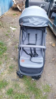 Mám na predaj kočiar - 2