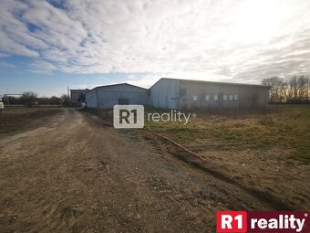 Pozemok pre výstavbu areálu výroby-skladovania / Piešťany - 2