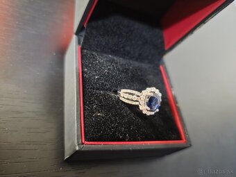 Zásnubný prsteň – biele zlato, brilianty, pravý zafír, certi - 2