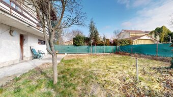 Na predaj veľký 3 podlažný dom Šulekovo, pozemok 524m2 - 2