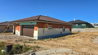 HD REALITY, Vám ponúka 4-izbový rodinný dom v Nitre - Lužian - 2