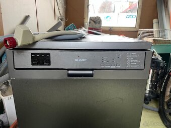 Predame umyvacku riadu sharp - 2