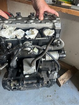 Motor zo Suzuki - 2