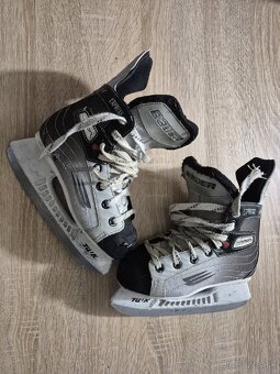 Detská hokejová výstroj - 2