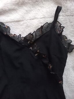 Dlhé spoločenské šaty - 2