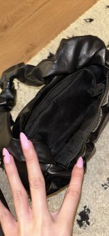 Mini čierna kabelka - 2