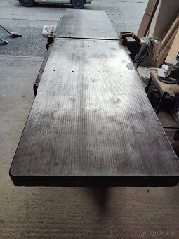 Zrovnavačka TOS 630 - 2