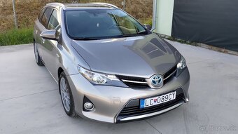 Toyota Auris Hybrid LPG Touring Sports Active Comfort - 2