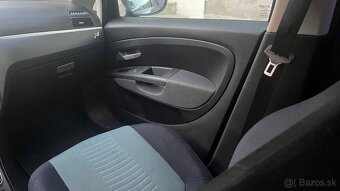 Fiat Punto Grande - 2