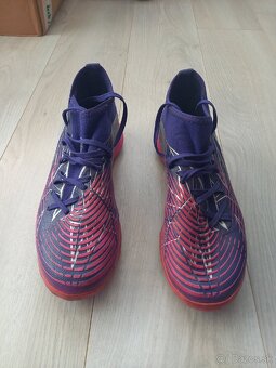 Turfy Adidas Predator - 2