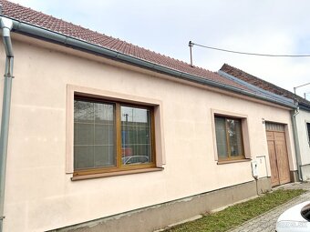 Na predaj čiastočne zrekonštruovaný RD v obci Dolná Krupá - 2