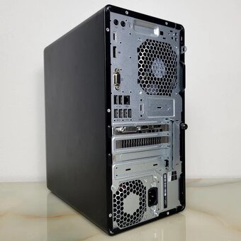 HP 400 G4 MT i7-7700 RTX3050 16GB 480GB - 2