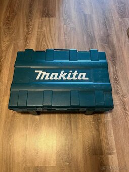 Vŕtačka Makita HR5202C - 2
