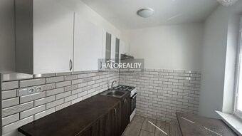 HALO reality - Prenájom, trojizbový byt Prievidza, Centrum - 2